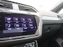 Volkswagen Tiguan 1.5 TSI ACT R-line Highline 150PK DSG R-Line, Panoramadak, Trekhaak, Dynaudio, Head-Up Display, DCC, 360gr. Camera, 20" LM Velgen, Keyless, Elektr. Achterklep, Voorruitverwarming
