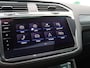 Volkswagen Tiguan 1.5 TSI ACT R-line Highline 150PK DSG R-Line, Panoramadak, Trekhaak, Dynaudio, Head-Up Display, DCC, 360gr. Camera, 20" LM Velgen, Keyless, Elektr. Achterklep, Voorruitverwarming