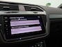 Volkswagen Tiguan 1.5 TSI ACT R-line Highline 150PK DSG R-Line, Panoramadak, Trekhaak, Dynaudio, Head-Up Display, DCC, 360gr. Camera, 20" LM Velgen, Keyless, Elektr. Achterklep, Voorruitverwarming