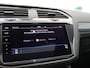 Volkswagen Tiguan 1.5 TSI ACT R-line Highline 150PK DSG R-Line, Panoramadak, Trekhaak, Dynaudio, Head-Up Display, DCC, 360gr. Camera, 20" LM Velgen, Keyless, Elektr. Achterklep, Voorruitverwarming