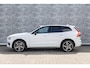 Volvo XC60 2.0 T8 Twin Engine AWD R-Design | Plug-in Hybrid (PHEV) | 360 Graden Camera | Trekhaak | Panoramadak | Navigatie | Apple Carplay | Android Auto | Harman Kardon Audio | Stoelverwarming voor en achter | Lichtmetalen Velgen 21 inch