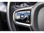 Volvo XC60 2.0 T8 Twin Engine AWD R-Design | Plug-in Hybrid (PHEV) | 360 Graden Camera | Trekhaak | Panoramadak | Navigatie | Apple Carplay | Android Auto | Harman Kardon Audio | Stoelverwarming voor en achter | Lichtmetalen Velgen 21 inch