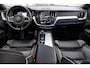 Volvo XC60 2.0 T8 Twin Engine AWD R-Design | Plug-in Hybrid (PHEV) | 360 Graden Camera | Trekhaak | Panoramadak | Navigatie | Apple Carplay | Android Auto | Harman Kardon Audio | Stoelverwarming voor en achter | Lichtmetalen Velgen 21 inch