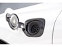 Volvo XC60 2.0 T8 Twin Engine AWD R-Design | Plug-in Hybrid (PHEV) | 360 Graden Camera | Trekhaak | Panoramadak | Navigatie | Apple Carplay | Android Auto | Harman Kardon Audio | Stoelverwarming voor en achter | Lichtmetalen Velgen 21 inch