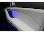 BMW X5 xDrive50e M Sport / M Bodykit / Achterasbesturing / Panoramadak / Elektr. verstelbare voorstoelen + memory / Softclose / Luchtvering / Elektr. wegklapbare trekhaak / HUD Professional / Harman Kardon Surround Sound / 22'' LMV / Ambienteverlichting / Stoelverwarming V+ A / Achteruitrijcamera / Shadow Line