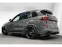 BMW X5 xDrive50e M Sport / M Bodykit / Achterasbesturing / Panoramadak / Elektr. verstelbare voorstoelen + memory / Softclose / Luchtvering / Elektr. wegklapbare trekhaak / HUD Professional / Harman Kardon Surround Sound / 22'' LMV / Ambienteverlichting / Stoelverwarming V+ A / Achteruitrijcamera / Shadow Line