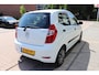 Hyundai i10 1.1 i-Drive Cool Goed onderhouden, mooi navigatie scherm.