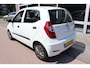 Hyundai i10 1.1 i-Drive Cool Goed onderhouden, mooi navigatie scherm.