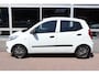 Hyundai i10 1.1 i-Drive Cool Goed onderhouden, mooi navigatie scherm.