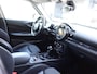 MINI Clubman 1.5 Cooper Chili Serious Business Automaat (Navi,Cruise,PDC,Keyless,Stoelverwarming)