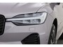 Volvo XC60 2.0 T6 Plug-in hybrid AWD Plus Dark | Rijklaar | MY26 Facelift | Pano | 360 camera | Trekhaak | Head-up | 4-stoel & stuurverw |