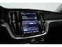 Volvo V60 2.0 T6 Plug-in hybrid AWD Plus Dark | Forest Lake | Pano | Head-Up | Harman Kardon | 360cam | Pilot Assist | Stoel-Stuurverw.