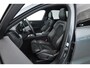 Volvo XC60 2.0 T8 390 PK Twin Engine AWD R-Design | Luchtvering | Heico | Acantara | Trekhaak | HUD | 360 camera | BTW |