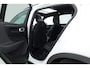 Volvo XC40 1.5 T5 Plug-in hybrid Ultimate Dark | Prijs Rijklaar |Pano-dak | 360 camera | ACC | Blis | H&K Audio | Voorruitverw. | Sportstoelen |