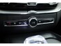 Volvo XC60 2.0 T8 Plug-in hybrid AWD Plus Dark | Long Range | Sportstoelen | Blis | Trekhaak | ACC | H&K Audio | ACC | Pano | stoelverwarming|
