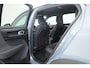 Volvo XC40 1.5 T5 Plug-in hybrid Core Bright | Prijs rijklaar | Facelift | Adaptieve Cruise | Dodehoek (Blis ) Camera | Stoel + stuurverwarming |