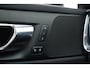 Volvo V60 2.0 T6 Plug-in hybrid AWD Plus Dark | Stoel 4 & Stuur Verwarming | achteruitrijcamera | Memory | 19" |