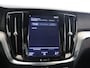 Volvo V60 2.0 B3 R-Design | 360 Camera | Harmand/ Kardon | Memory stoelen | HUD | Stoelverwarming | Panoramdak | Dodehoekdetectie |