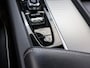 Volvo V60 2.0 B3 R-Design | 360 Camera | Harmand/ Kardon | Memory stoelen | HUD | Stoelverwarming | Panoramdak | Dodehoekdetectie |