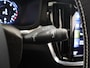 Volvo V60 2.0 B3 R-Design | 360 Camera | Harmand/ Kardon | Memory stoelen | HUD | Stoelverwarming | Panoramdak | Dodehoekdetectie |