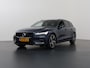Volvo V60 2.0 B3 R-Design | 360 Camera | Harmand/ Kardon | Memory stoelen | HUD | Stoelverwarming | Panoramdak | Dodehoekdetectie |
