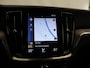 Volvo V60 2.0 B3 R-Design | 360 Camera | Harmand/ Kardon | Memory stoelen | HUD | Stoelverwarming | Panoramdak | Dodehoekdetectie |