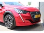 Peugeot 208 1.2 PureTech GT Pack | Navigatie | Camera | Stoelverwarming | Trekhaak | Alcantara | NL auto | Apple Carplay |
