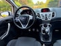 Ford Fiesta 1.6 Metal 135 PK / bj.2011 / kleur: wit / climate / cruise/ sportvelgen / stereo /NAP met 136548 km./ APK tot 02/2027.
