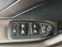Peugeot 2008 1.6 VTi Féline
