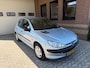 Peugeot 206 1.4 5DRS trekhaak distributie v.v. APK jan 2027