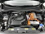 Volkswagen Tayron 1.5 eHybrid R-Line Edition | 204 PK | Automaat | Stoel en Stuurverwarming | Black Style | Navigatie | Stoel Massage