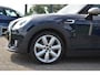 MINI Clubman 1.5 Cooper Chili Serious | Led | Sportstoel | Harman Kardon | Navi | Keyless Entry | 18 inch. Dealer onderhouden!
