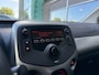 Peugeot 108 1.0 e-VTi Active | NL-auto/NAP | LED | Bluetooth | Airco | 5deurs | Elek. ramen | Isofix |