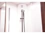 Knaus R15 Live Wave 650 MG Platium Selection Airco Navi, Camera, 4-Persoons, Hefbed, Fietsendrager