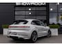 Porsche Cayenne 3.0 E-Hybrid, Passenger display, *Krijt*, MY2024, NL Auto!