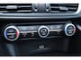 Alfa Romeo Giulia 2.0T VELOCE SQUADRA 330PK TREKHAAK PANO