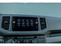Volkswagen Crafter 35 2.0 TDI L3H2 DC 140PK Aut8 Trekhaak, Achteruitrijcamera, Navi, 17" LM Velgen, Voorruitverwarming, Adaptieve Cruise Control, Stoel-stuurverwarming, Houten Laadvloer