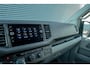 Volkswagen Crafter 35 2.0 TDI L3H2 DC 140PK Aut8 Trekhaak, Achteruitrijcamera, Navi, 17" LM Velgen, Voorruitverwarming, Adaptieve Cruise Control, Stoel-stuurverwarming, Houten Laadvloer