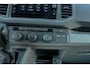 Volkswagen Crafter 35 2.0 TDI L3H2 DC 140PK Aut8 Trekhaak, Achteruitrijcamera, Navi, 17" LM Velgen, Voorruitverwarming, Adaptieve Cruise Control, Stoel-stuurverwarming, Houten Laadvloer
