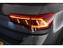 Volkswagen T-Roc 1.5 TSI 150pk DSG R-Line Black Style Panoramadak Trekhaak Camera Beats Keyless Stoelverwarming