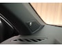 Volkswagen T-Roc 1.5 TSI 150pk DSG R-Line Black Style Panoramadak Trekhaak Camera Beats Keyless Stoelverwarming
