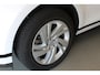 Land Rover Range Rover Evoque 1.5 P300e AWD R-Dynamic S | BJ: 2023! | DAB | NL-AUTO+N.A.P! | CLIMA | 18'LMV | LED | CAMERA | NAVIGATIE |