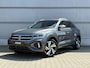 Volkswagen T-Roc 1.5 TSI 150pk DSG R-line Business | Trekhaak | IQ Light | Navigatie
