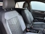Volkswagen T-Roc 1.5 TSI 150pk DSG R-line Business | Trekhaak | IQ Light | Navigatie