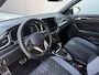 Volkswagen T-Roc 1.5 TSI 150pk DSG R-line Business | Trekhaak | IQ Light | Navigatie