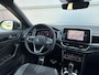 Volkswagen T-Roc 1.5 TSI 150pk DSG R-line Business | Trekhaak | IQ Light | Navigatie