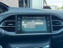 Peugeot 308 SW 1.2 PureTech 96kw | Style | Pano | Navi | Trekhaak