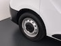 Renault Trafic 2.0dCi 120PK T29 L1H1 Trekhaak Airco Navi Euro 6 Cruise Control Bluetooth Pdc Betonplex Vloer Wandbetimmering Schuifdeur 2.000KG Trekgewicht 1e Eigenaar Origineel Nederlandse Auto