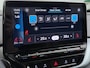 Volkswagen ID.4 1st 82kWh SOH 90% Trekhaak Warmtepomp Adap.Cruise Camera Stuur+Stoelverwarming Navi Ecc Apple Carplay Android Auto Privacy Glas Lmv Led Isofix Voorruitverwarming 1.000KG Trekgewicht