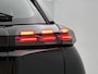 Peugeot 2008 SUV Style 100pk | Navigatie via Apple Carplay / Android Auto | Climate Control | Cruise Control | Parkeersensoren | Led koplampen | Elektrisch inklapbare spiegels | Bluetooth | DAB+ radio | Automatisch dimlicht | Regensensor | Multifunctioneel lederen stuurwiel |